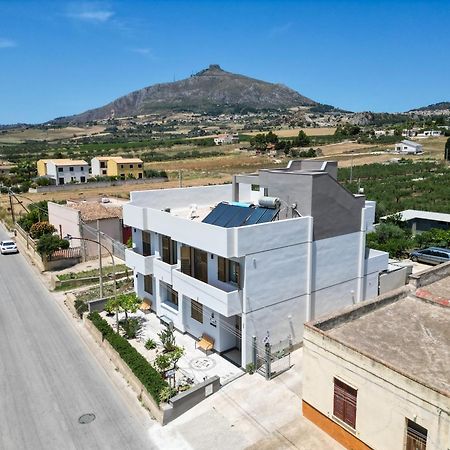 B&B Profumi Di Sicilia Вальдериче Экстерьер фото